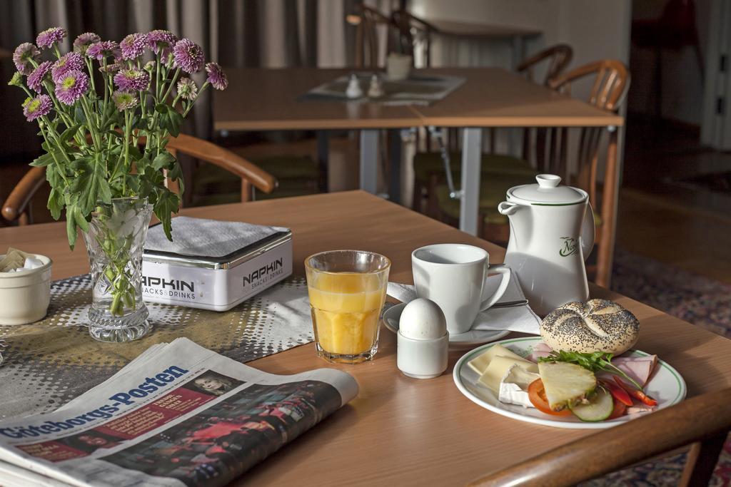 Hotell Nordevik Skärhamn Buitenkant foto