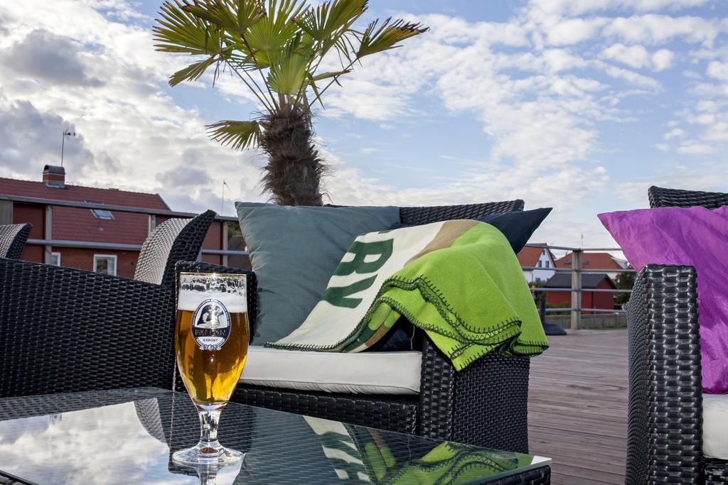 Hotell Nordevik Skärhamn Buitenkant foto