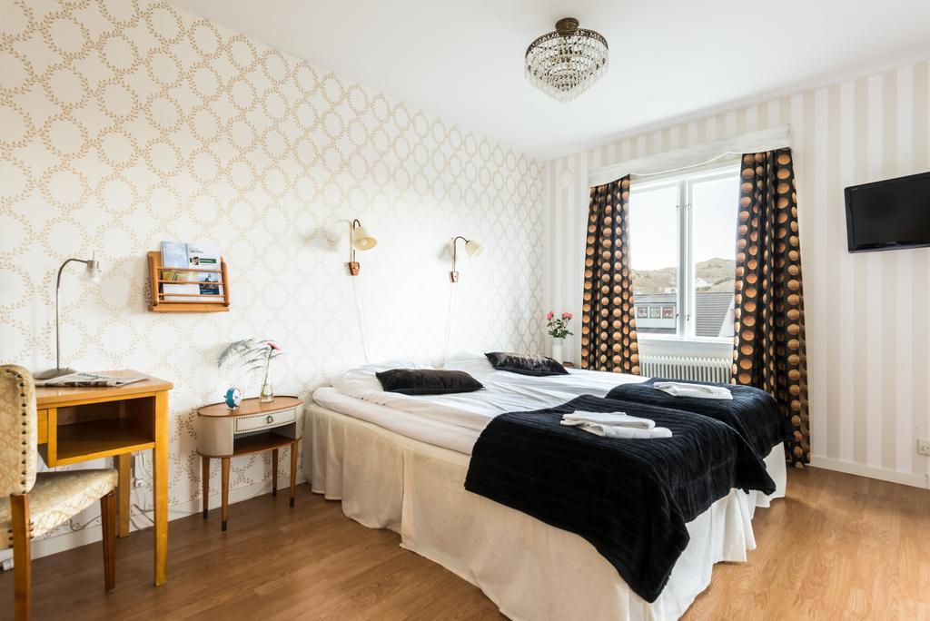 Hotell Nordevik Skärhamn Buitenkant foto